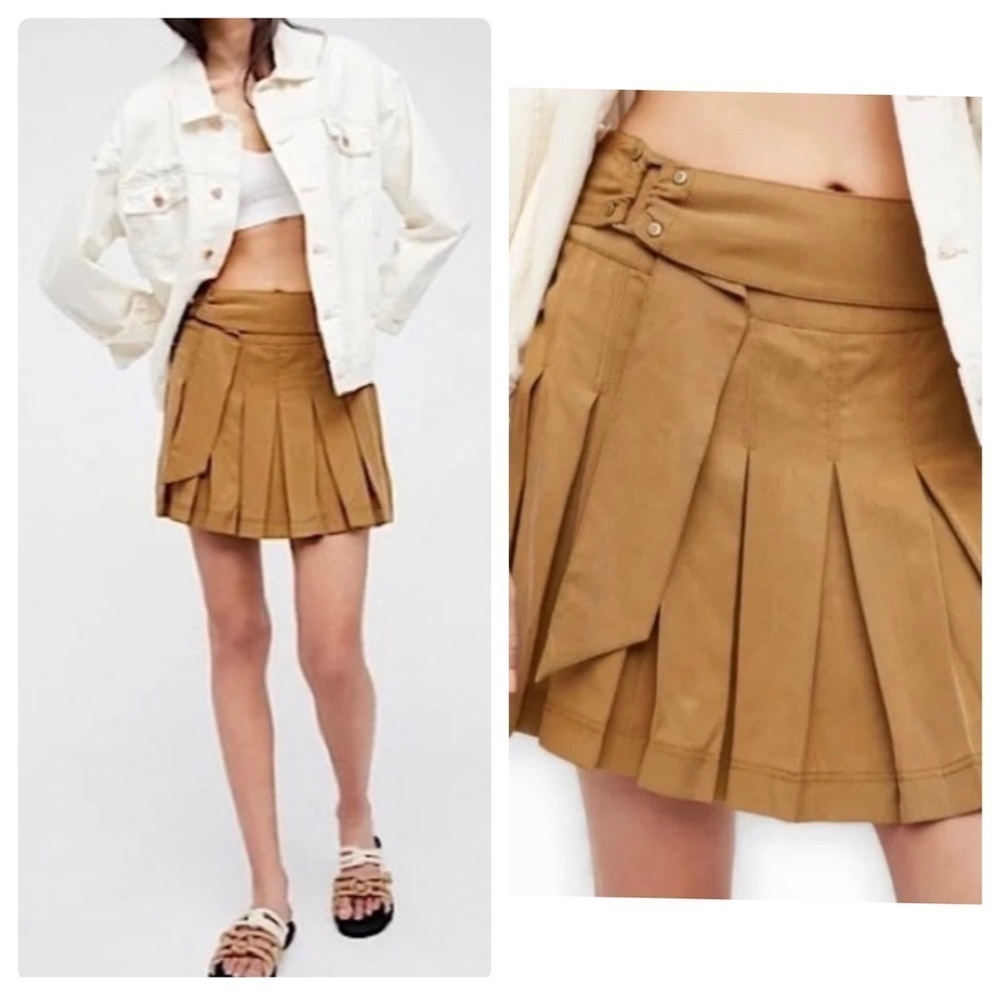 Free People Lost in Light pleated mini skirt in Moss (khaki tan) Sz 4. NWT